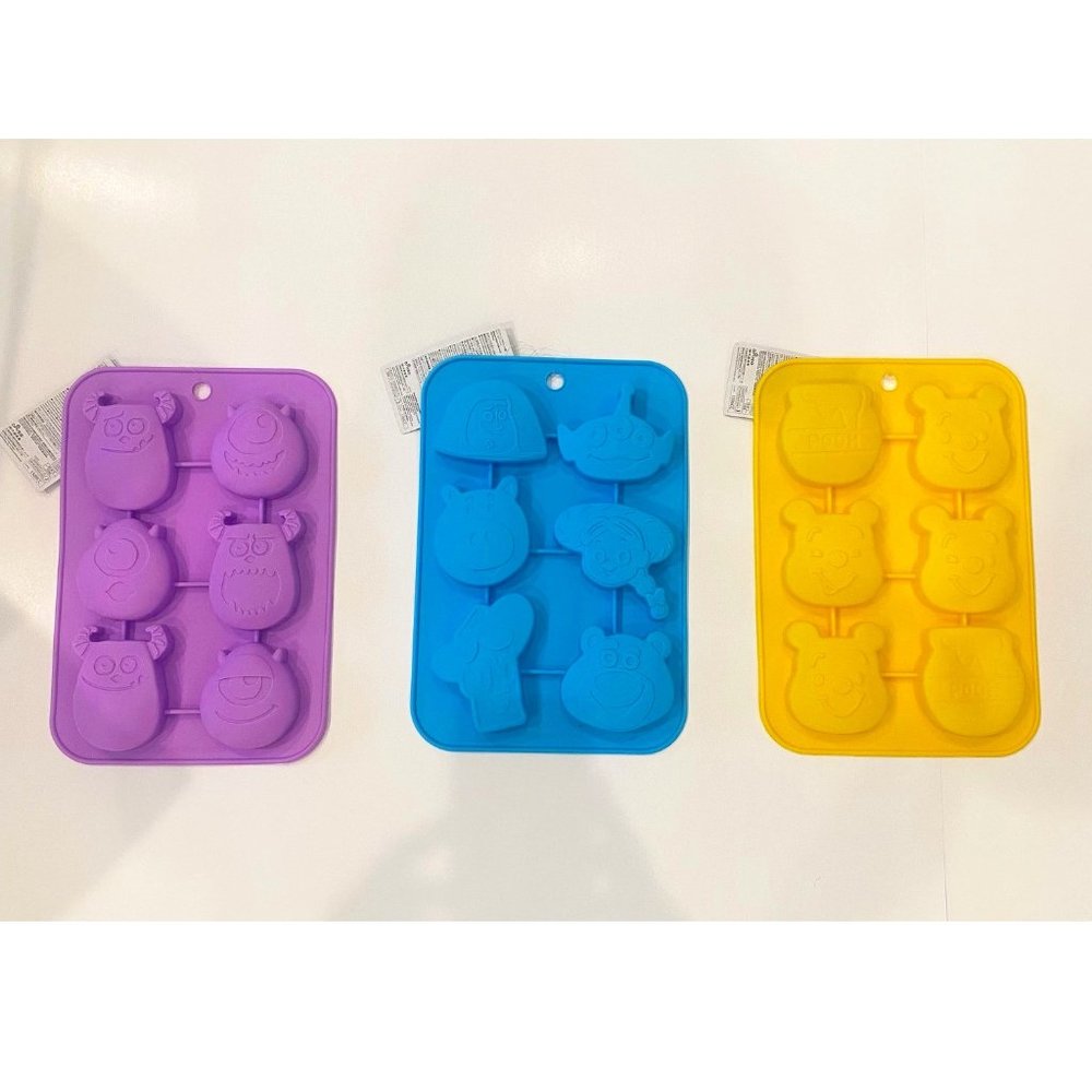 NWT Daiso Disney Silicone Mold